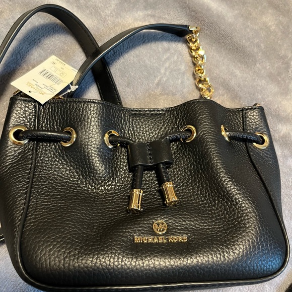 Michael Kors Phoebe XS Bucket Crossbody Bag NWT - Picture 3 of 3